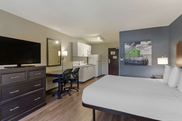 Extended Stay America Suites- Oakland - Alameda Airport interior